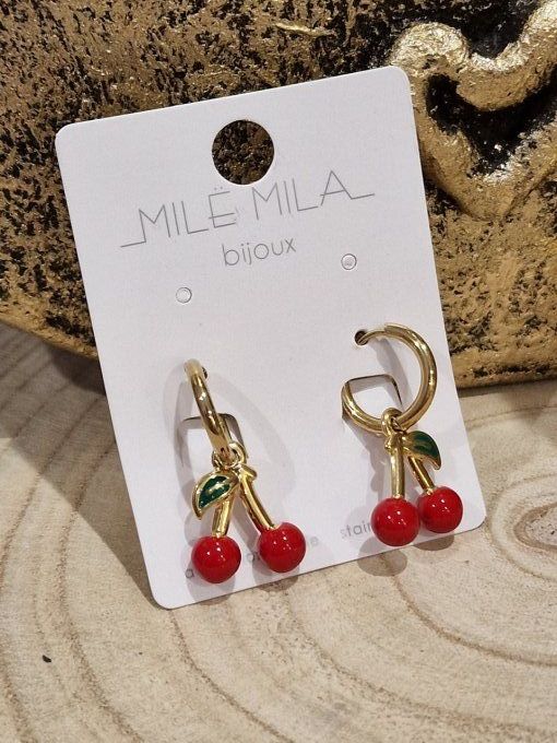 BOUCLES D'OREILLES