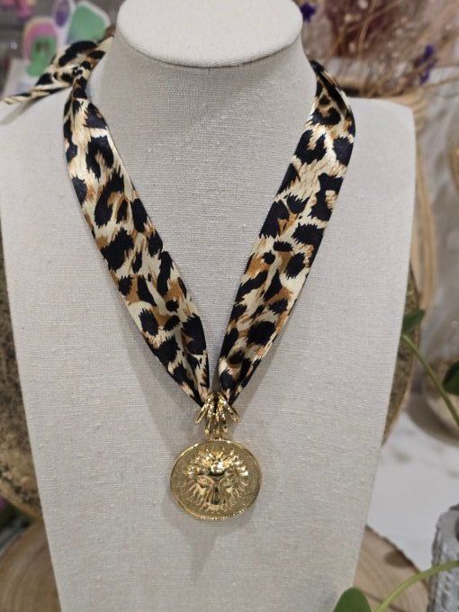 COLLIER LEOPARD