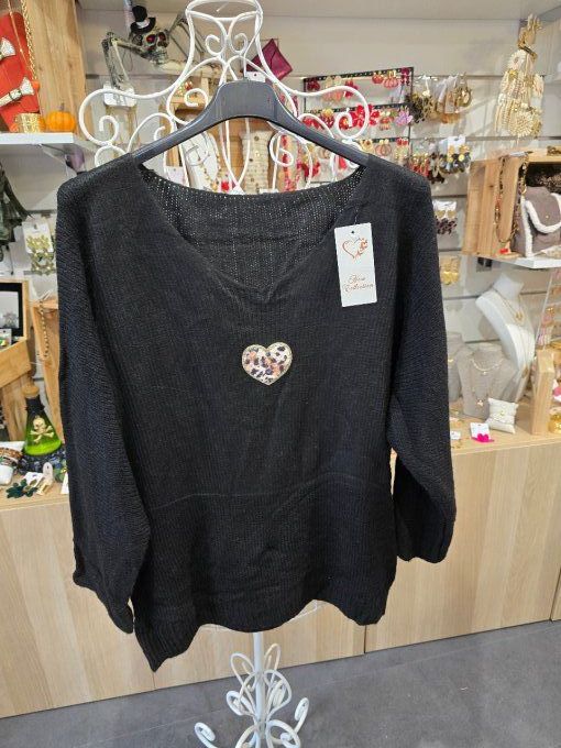 PULL COEUR LEOPARD